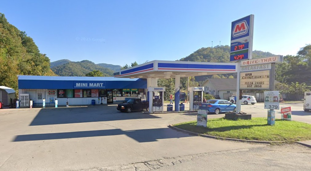 Evarts Marathon gas station and convenience store